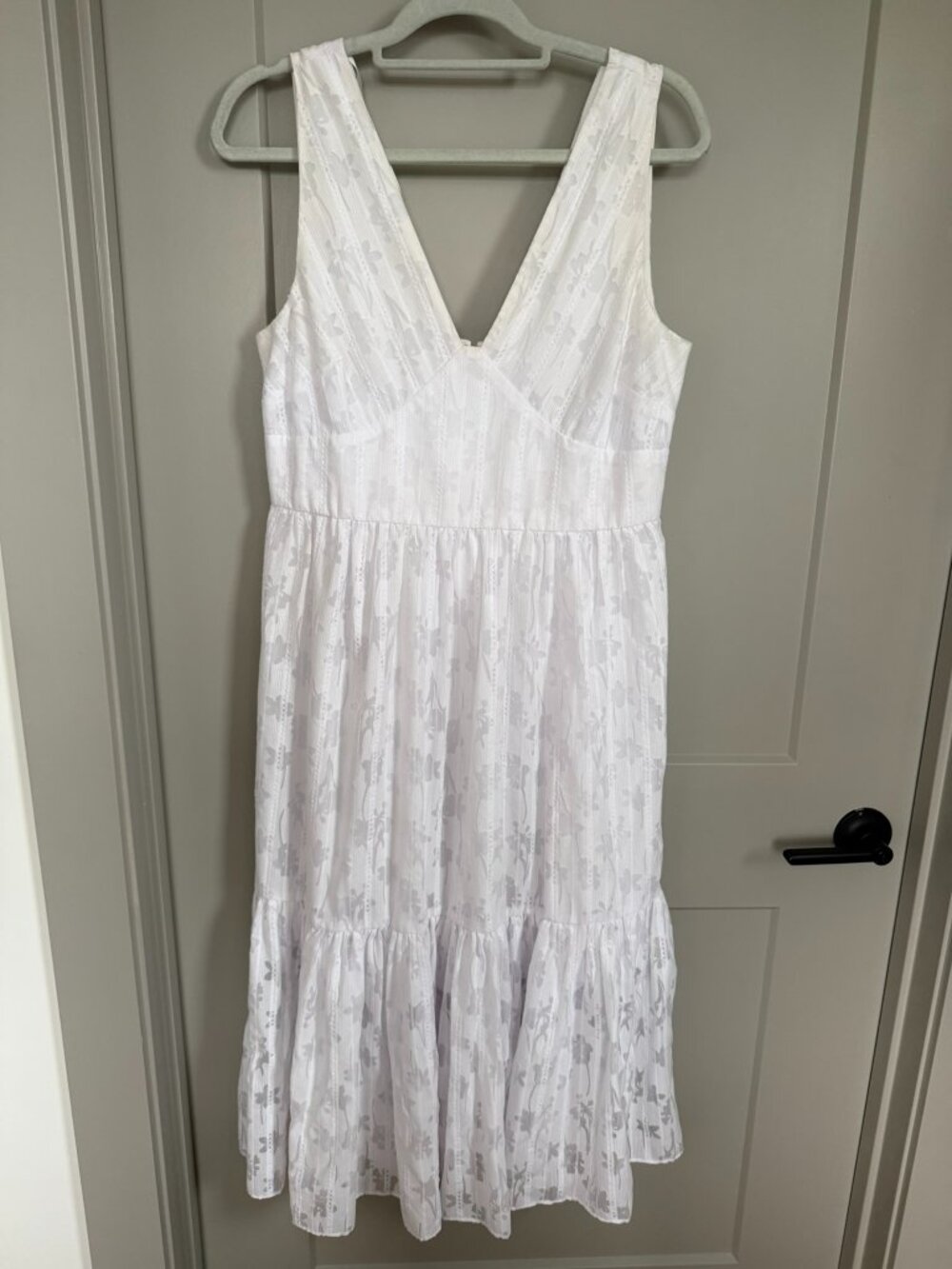 White V-Neck Tommy Hilfiger Sleeveless Dress